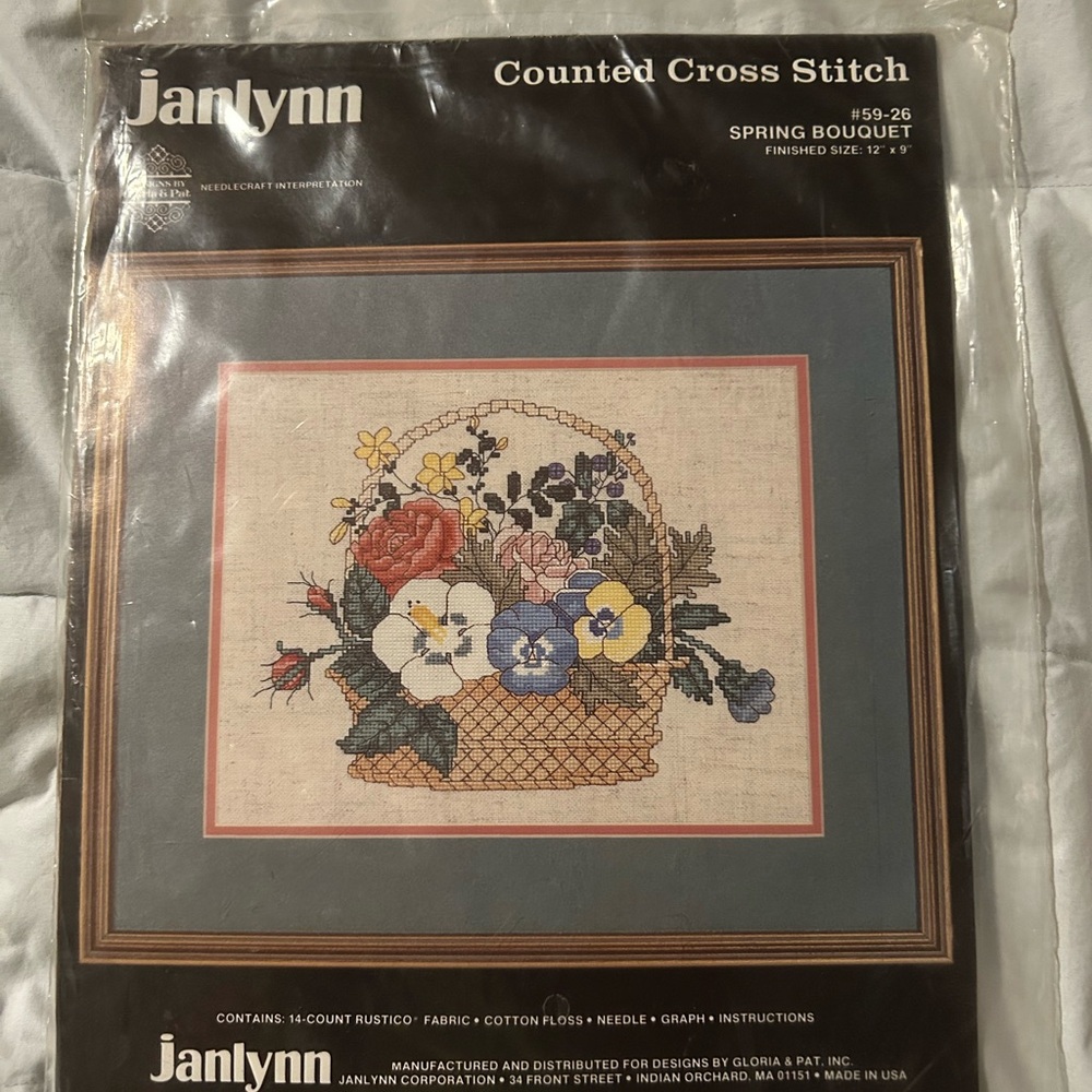 Counted Cross Stitch Kit - Spring Bouquet